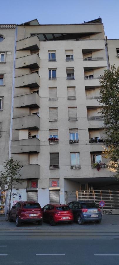Luka 1718 Apartments Belgrado Esterno foto