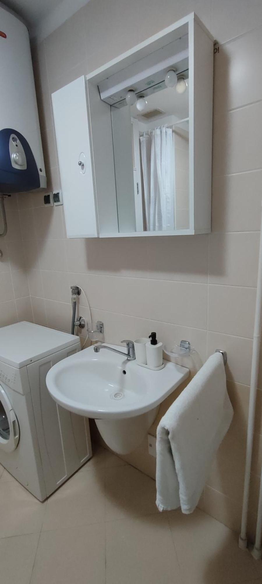 Luka 1718 Apartments Belgrado Esterno foto